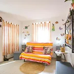 1 Bedroom Lovely In *
